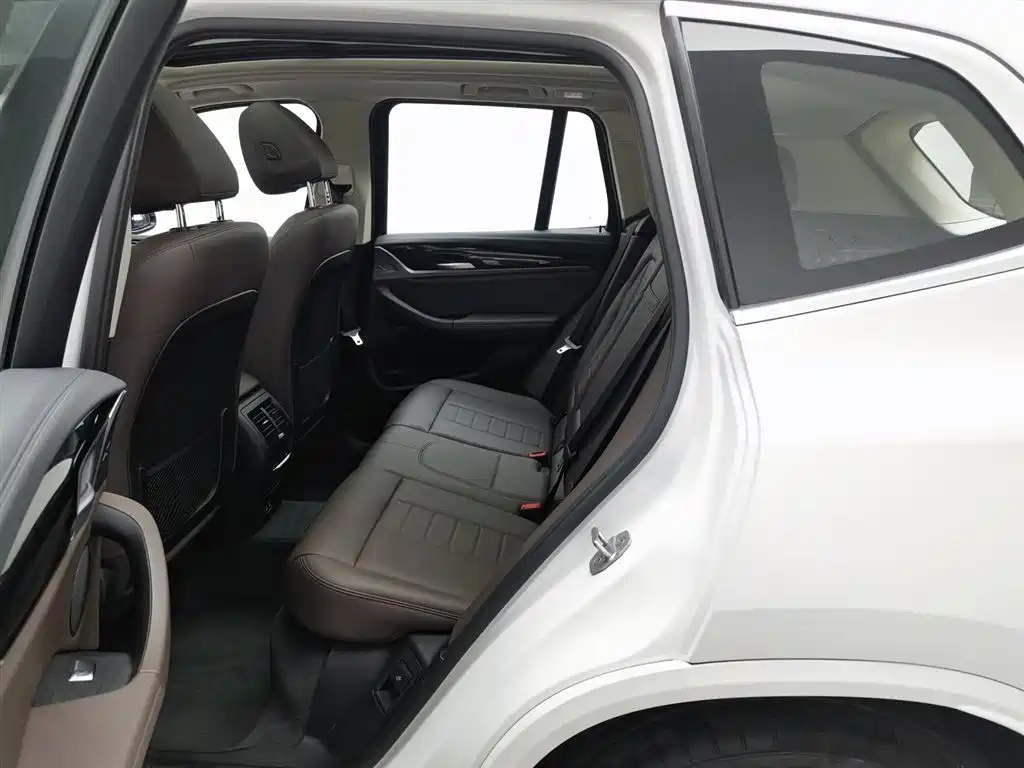 BMW X3 2020 — фото 15