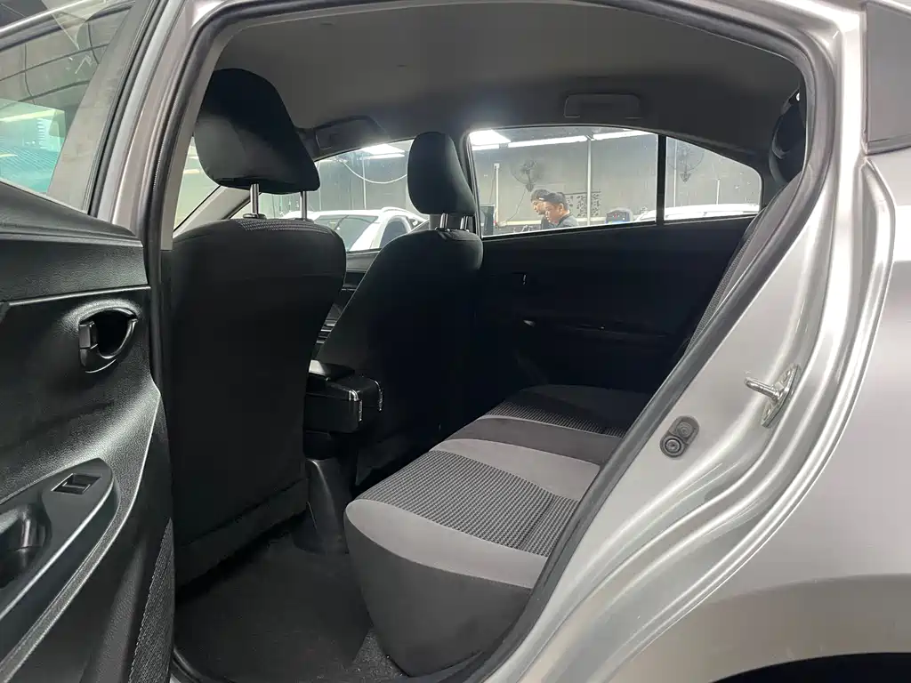 Toyota Vios 2022 — фото 10