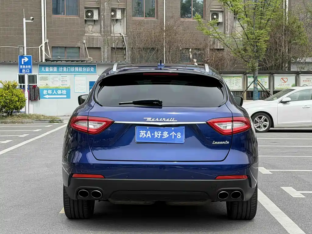 Maserati Levante 2017 — фото 5