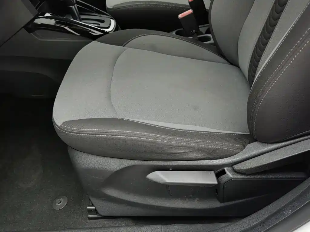 Ford EcoSport 2014 — фото 20