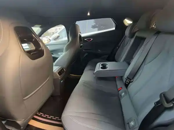 BYD Seal 06GT 2025