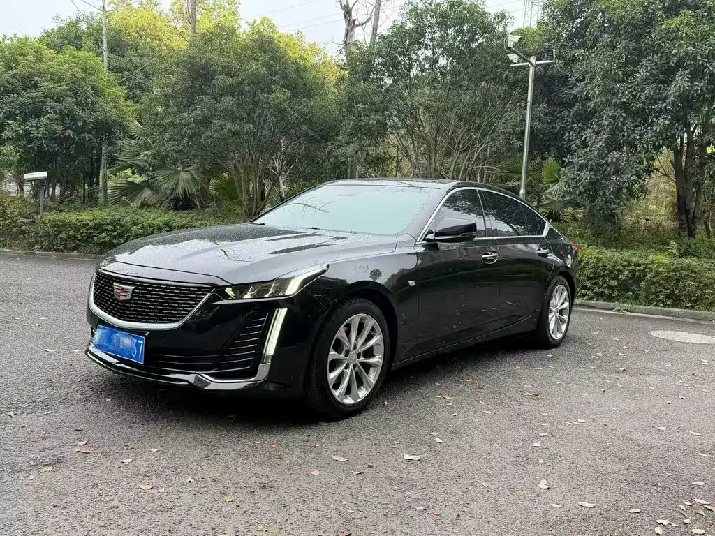 Cadillac CT5 2021 — фото 1