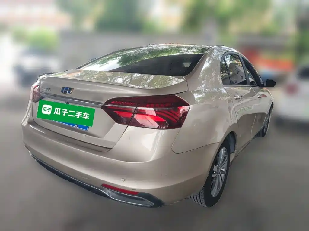 Geely Emgrand 2018