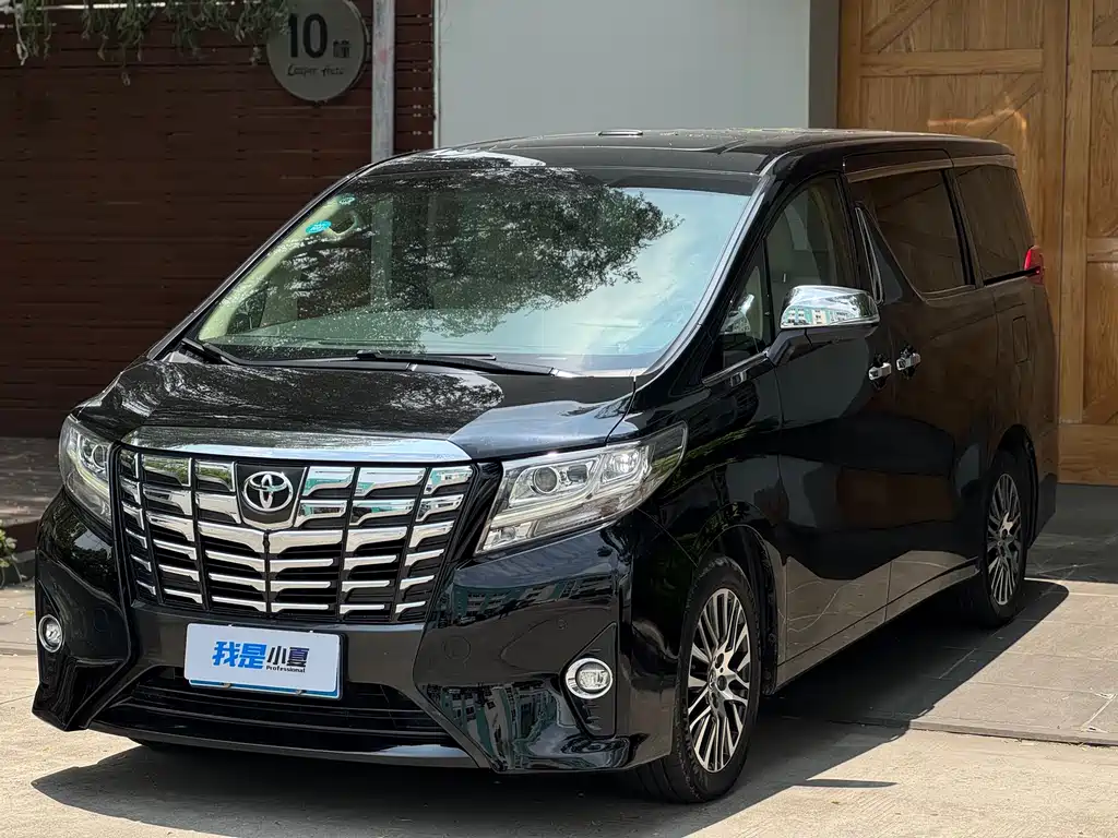 Toyota Alphard 2018 — фото 2