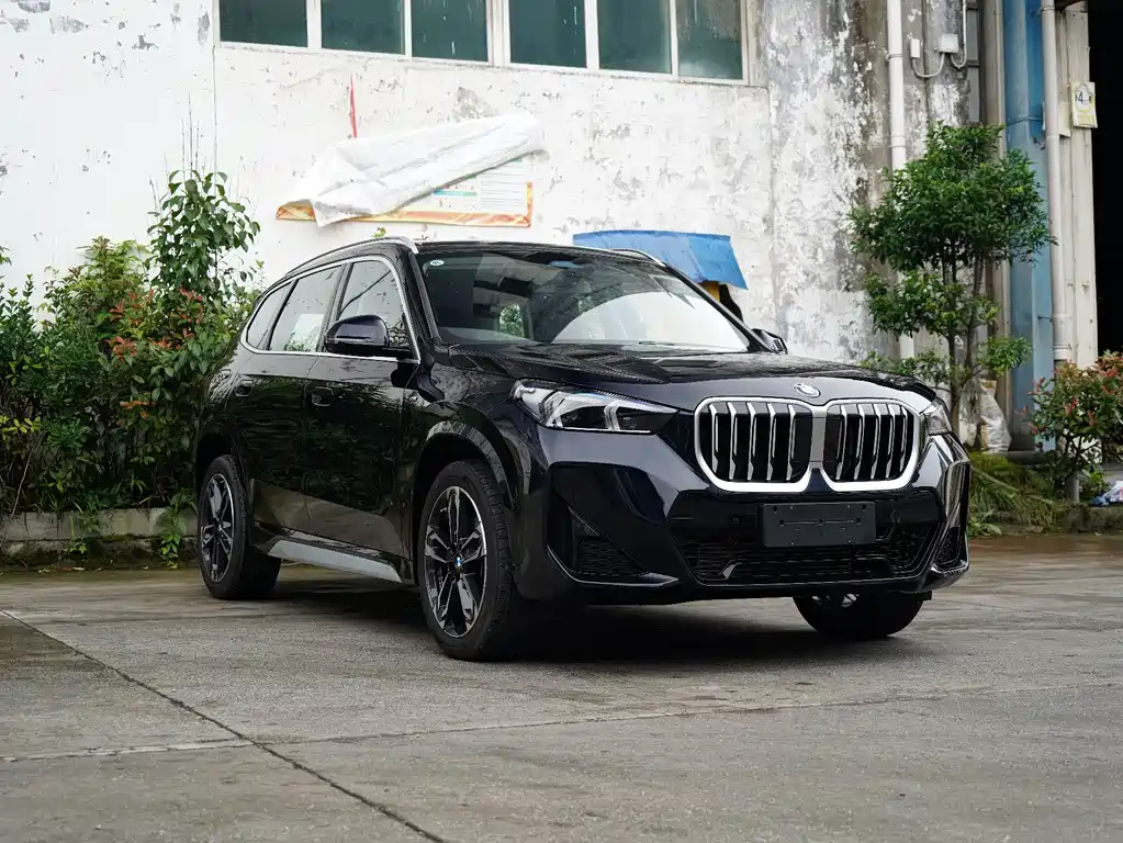 BMW X1 2025 — фото 3