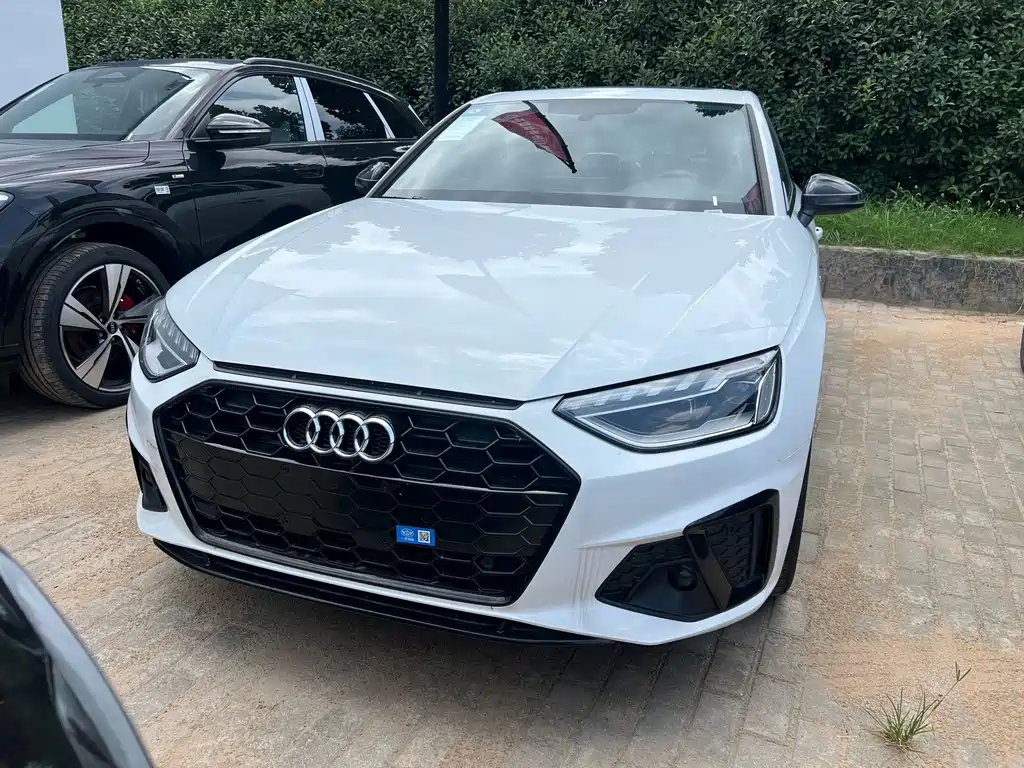 Audi A4L 2025