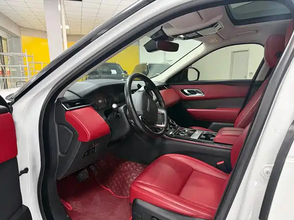 Land Rover Range Rover Velar 2020
