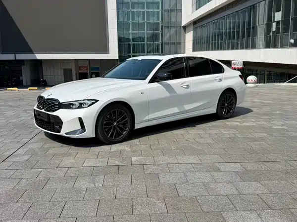 BMW 3 Series 2024