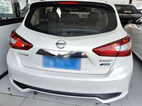 Nissan Tiida 2020