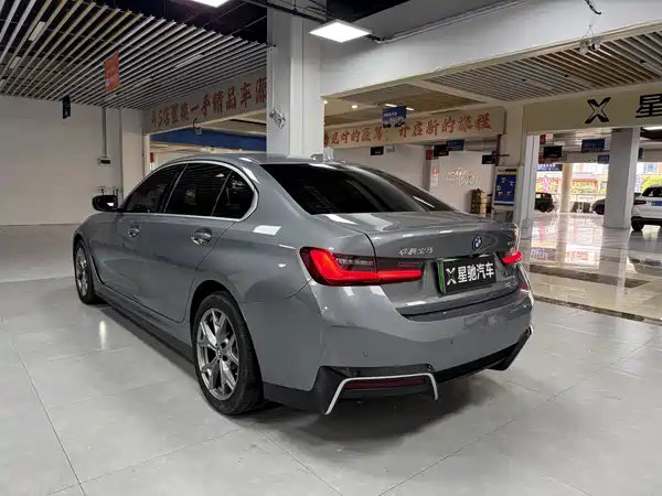 BMW i3 2023