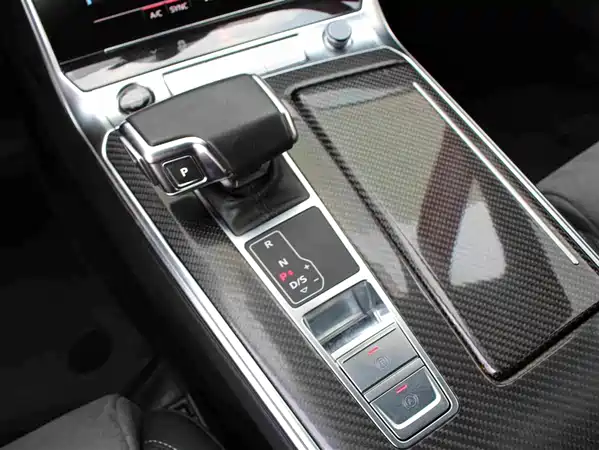 Audi A6L 2023