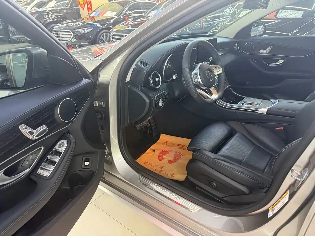 Mercedes-Benz C-Class 2021 — фото 11