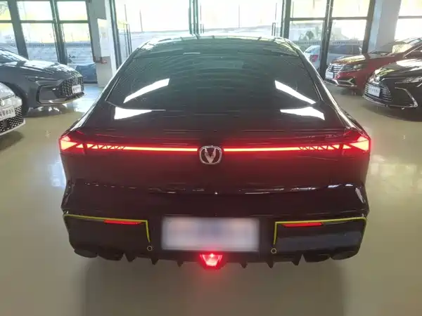 Changan UNI-V 2023