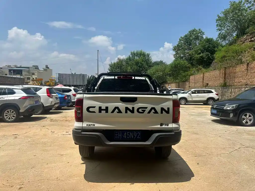 Changan F70 Blue Whale 2024 — фото 7