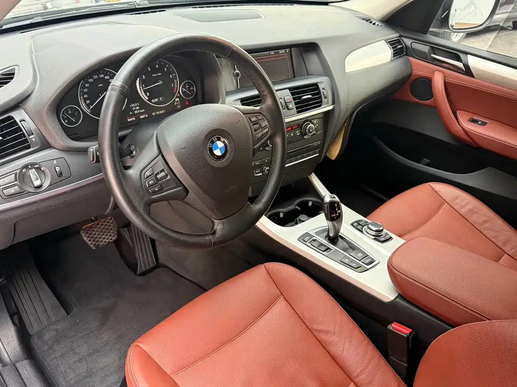 BMW X3 2013 — фото 4