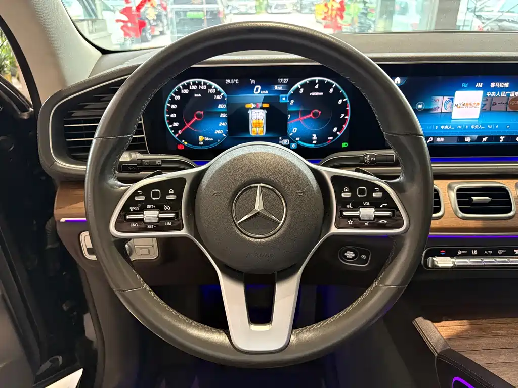 Mercedes-Benz GLE 2020 — фото 21