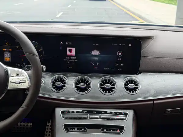 Mercedes-Benz CLS 2021
