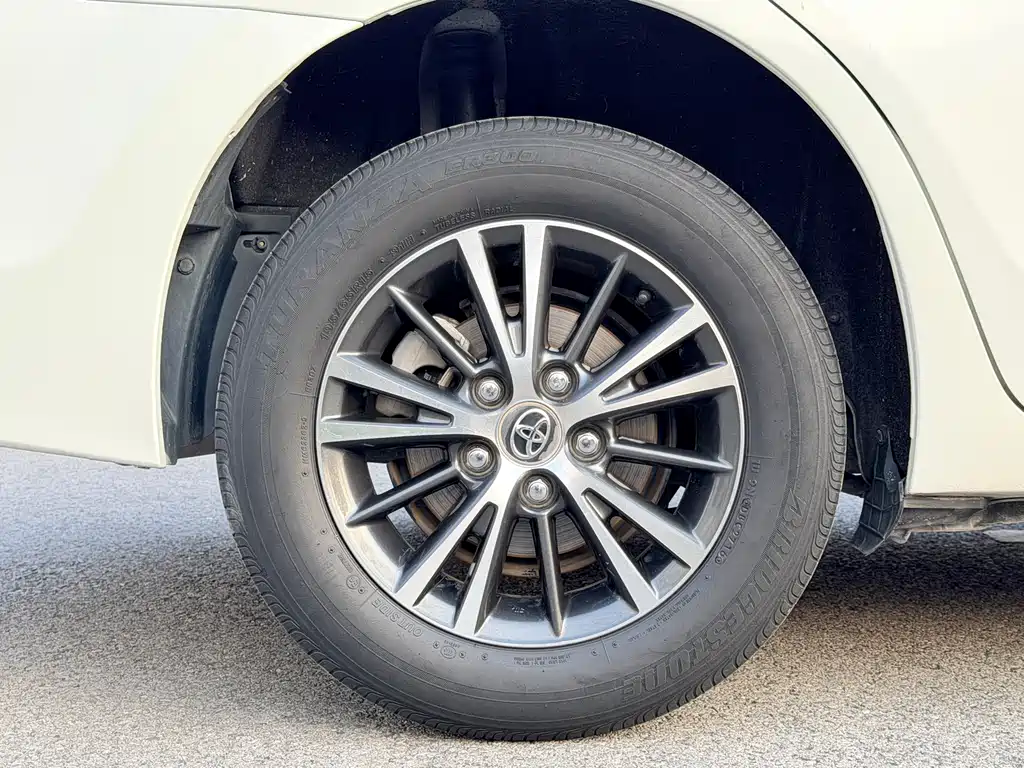 Toyota Levin 2016 — фото 10