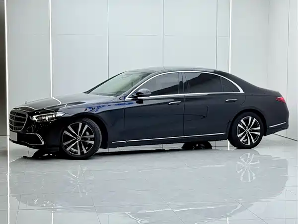 Mercedes-Benz S-Class 2023