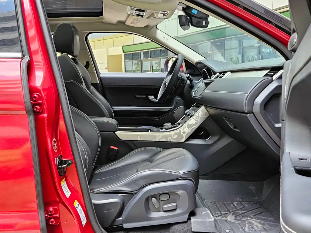 Land Rover Evoque 2012 — фото 16