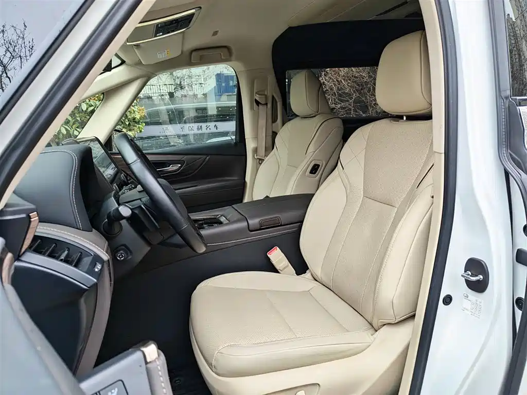 Toyota Alphard 2024 — фото 5
