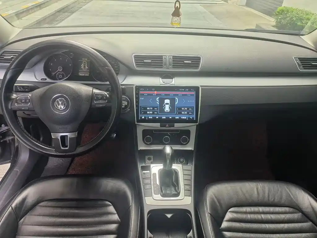 Volkswagen Magotan 2014