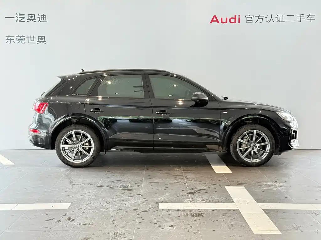 Audi Q5L 2023 — фото 3