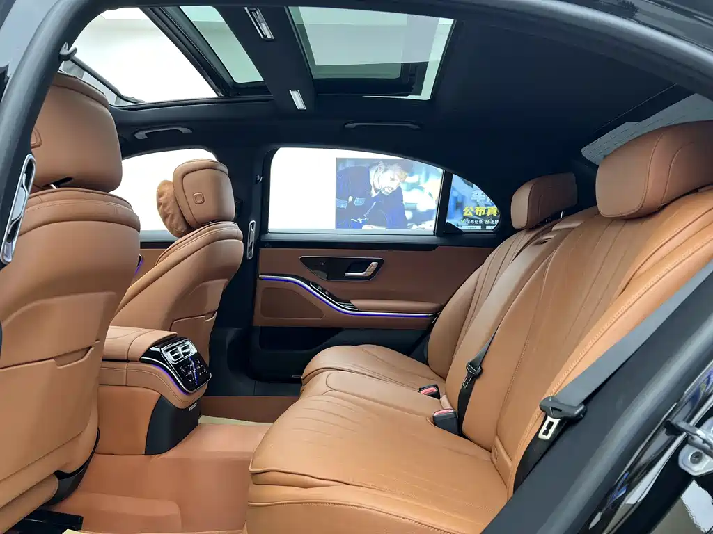 Mercedes-Benz S-Class 2025 — фото 13