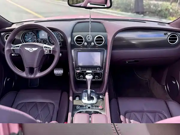 Bentley Continental 2015