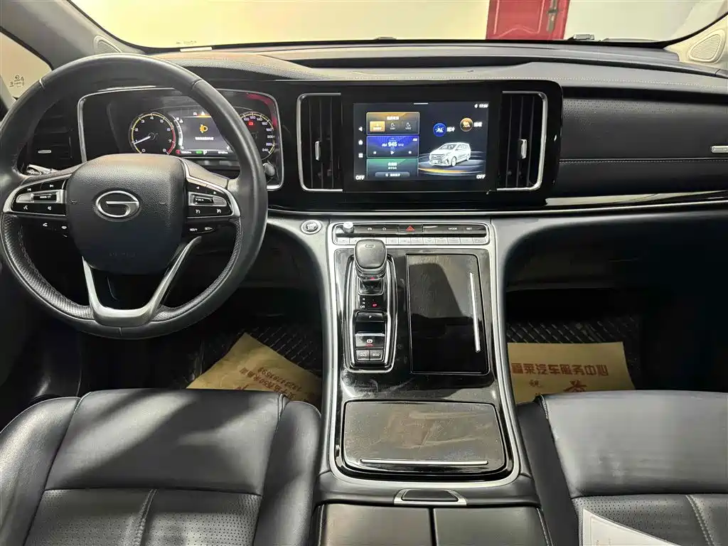 GAC Motor Trumpchi M8 2021 — фото 10
