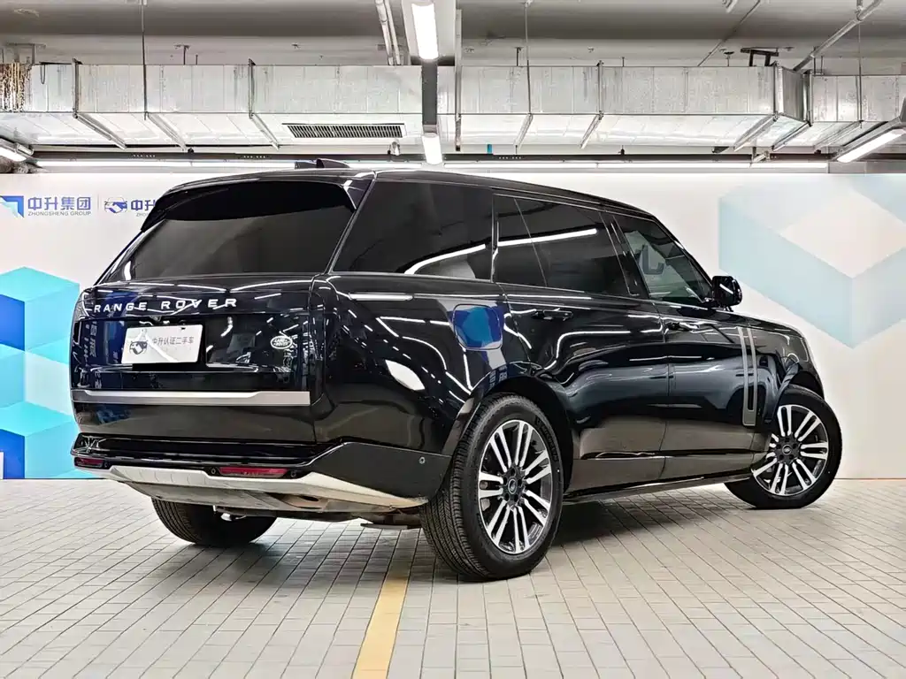 Land Rover Range Rover 2024 — фото 28