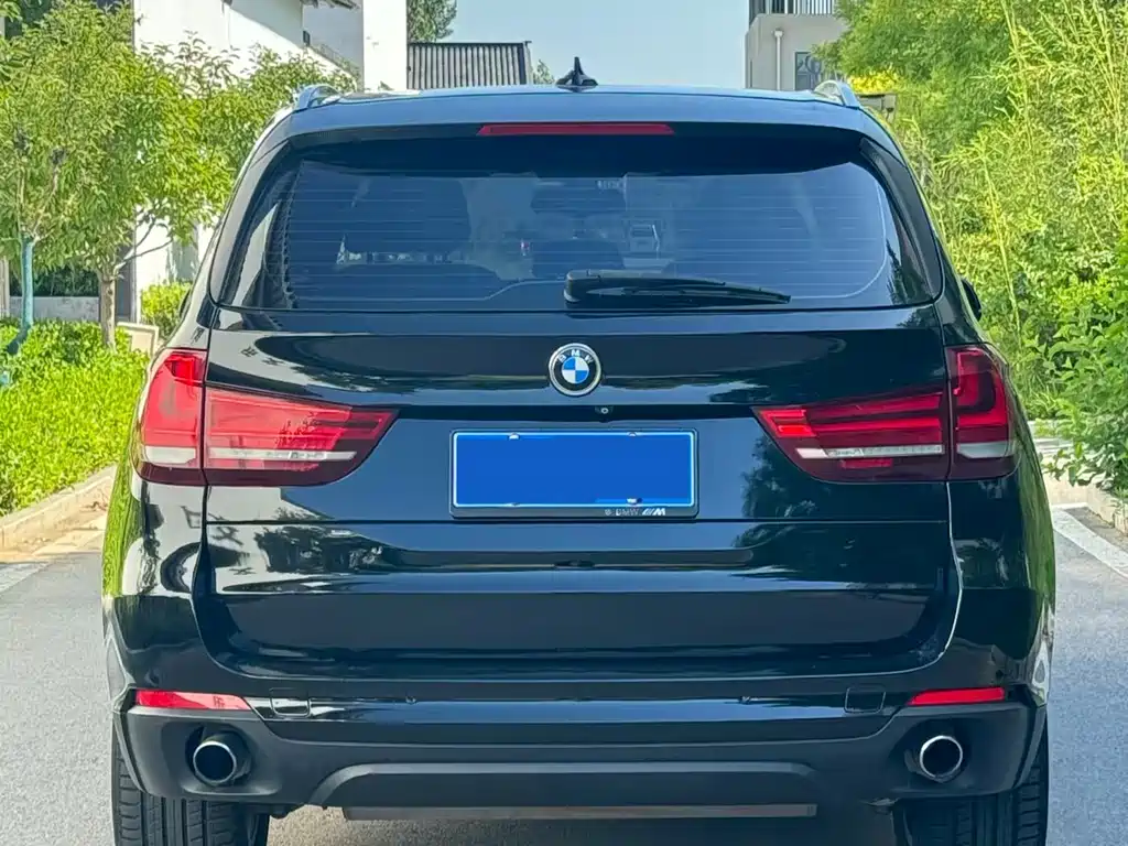 BMW X5 2017 — фото 8