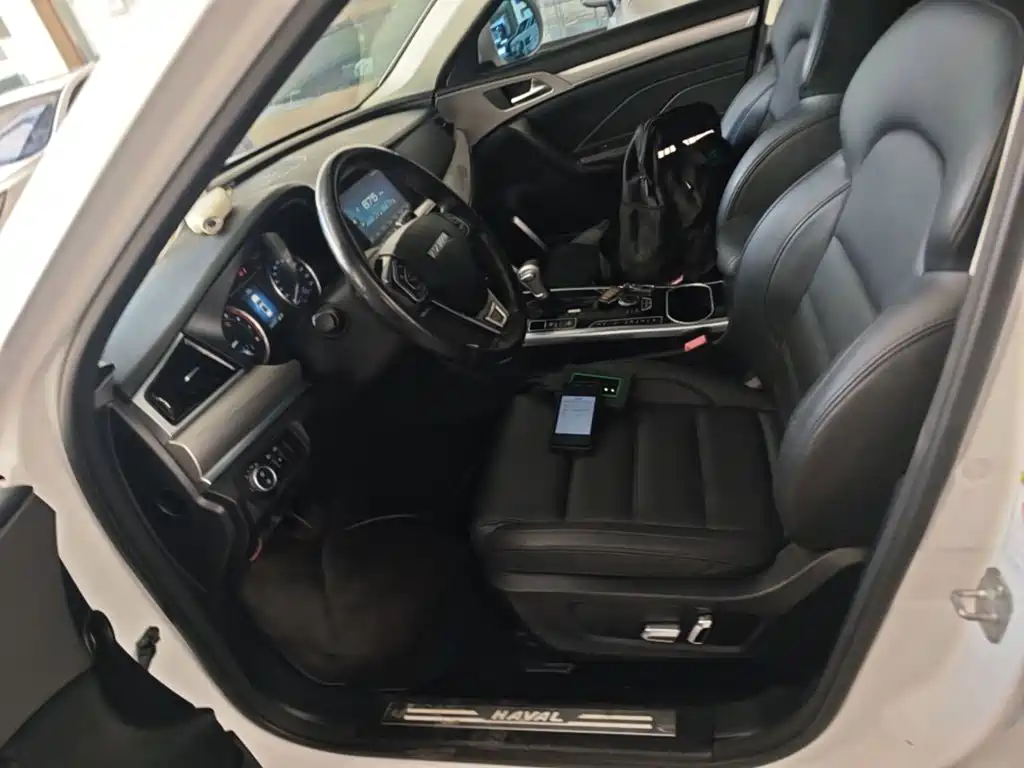 Haval H7 2017 — фото 15
