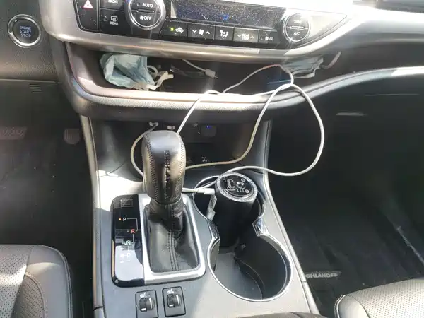 Toyota Highlander 2020