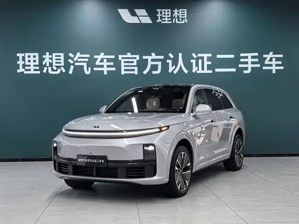 Li Auto L7 2025