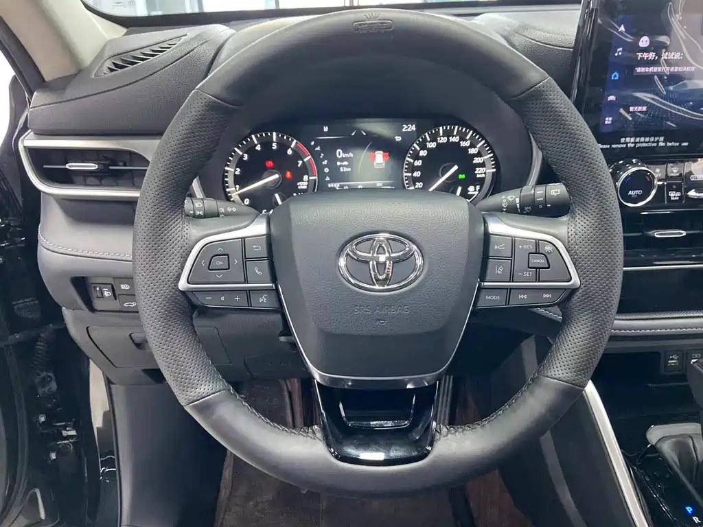 Toyota Highlander 2025 — фото 13