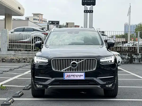 Volvo XC90 2018