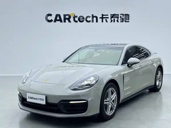 Porsche Panamera 2024
