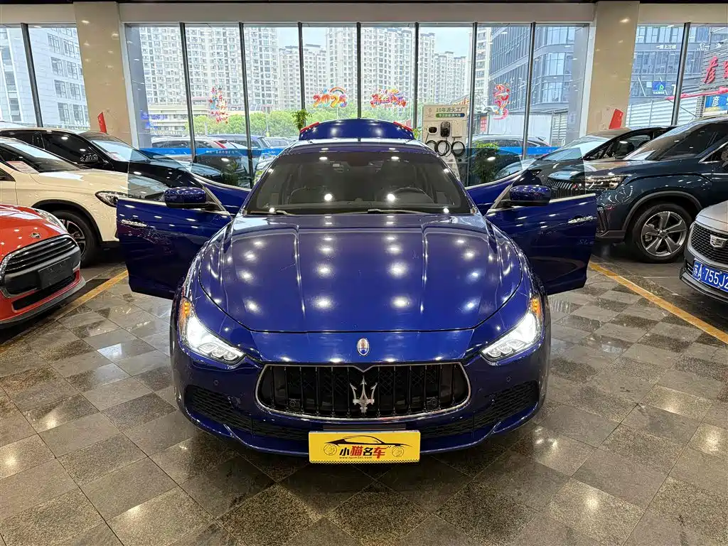 Maserati Ghibli 2015 — фото 9