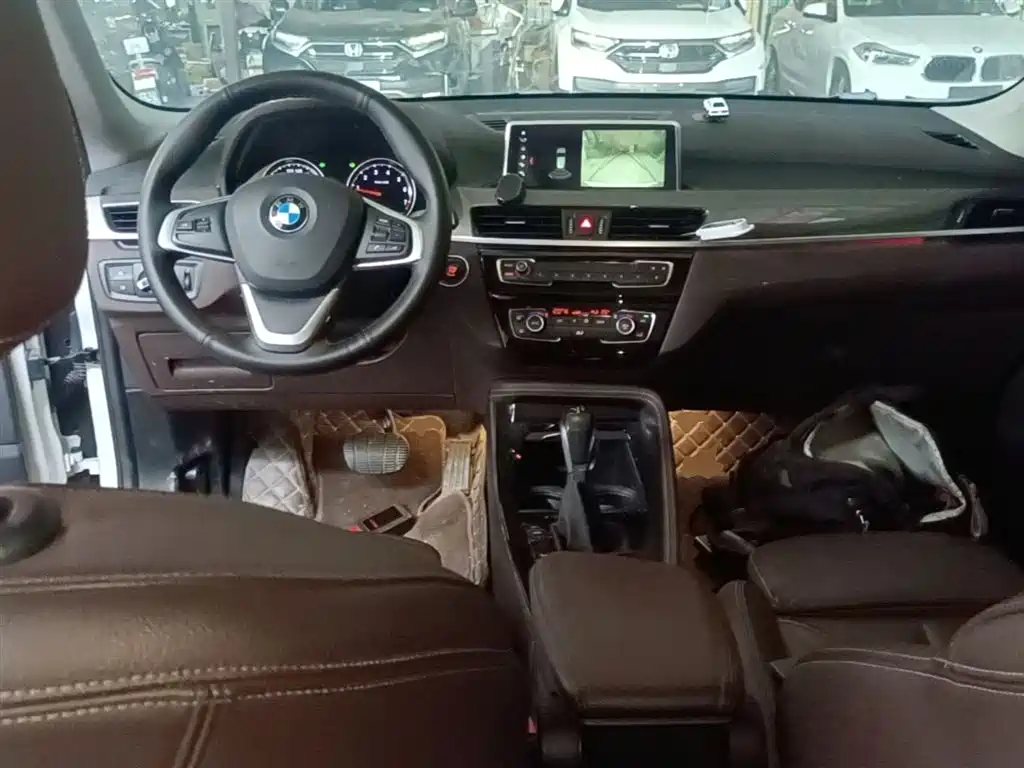 BMW X1 2019 — фото 10
