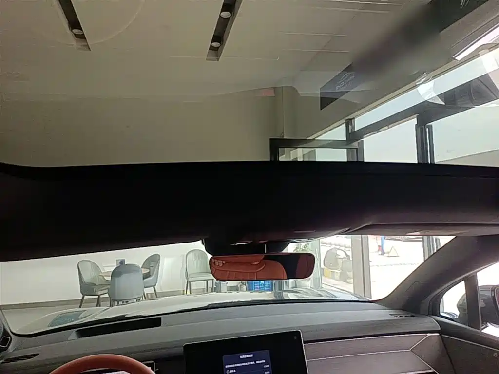 BYD Tang L 2025 — фото 18