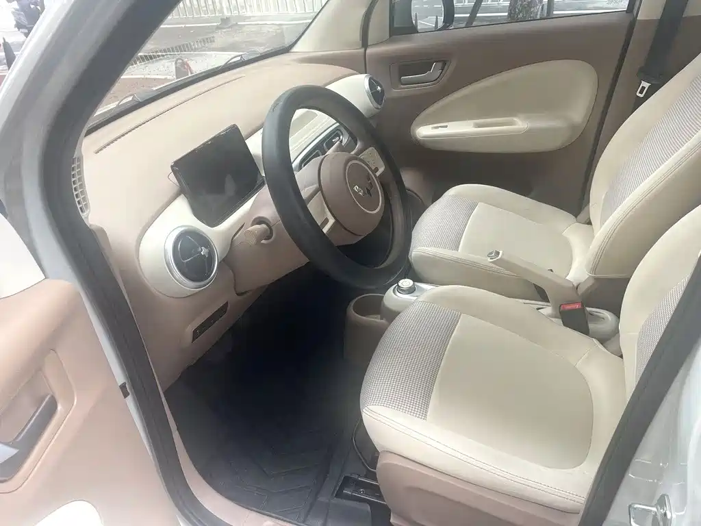 Wuling Hongguang MINIEV 2025