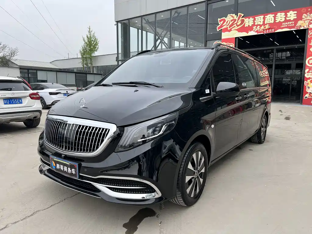 Mercedes-Benz Vito 2023 — фото 1