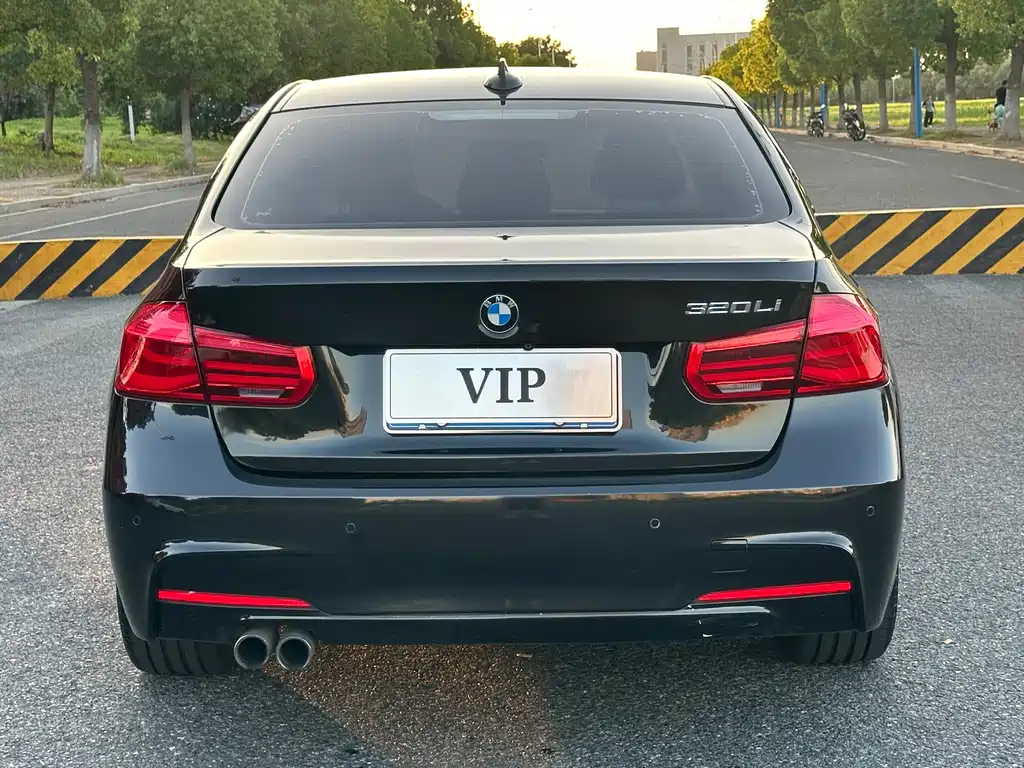 BMW 3 Series 2017