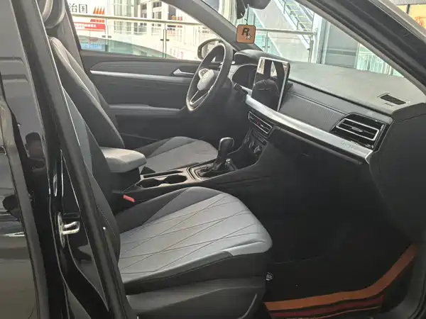Volkswagen Lavida 2025