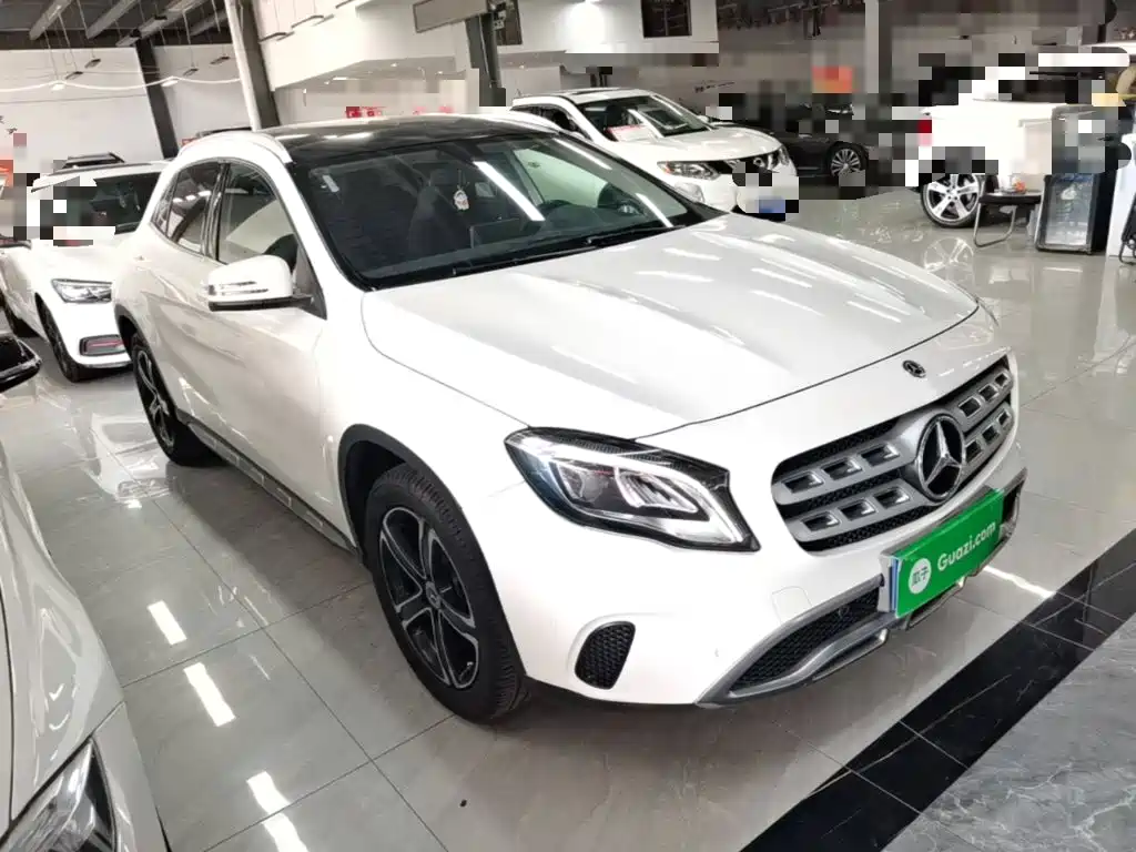 Mercedes-Benz GLA 2018 — фото 4