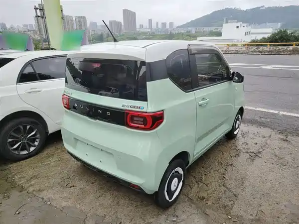 Wuling Hongguang MINIEV 2021
