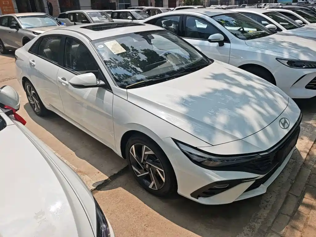 Hyundai Elantra 2026