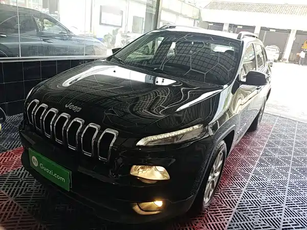 Jeep Cherokee 2016