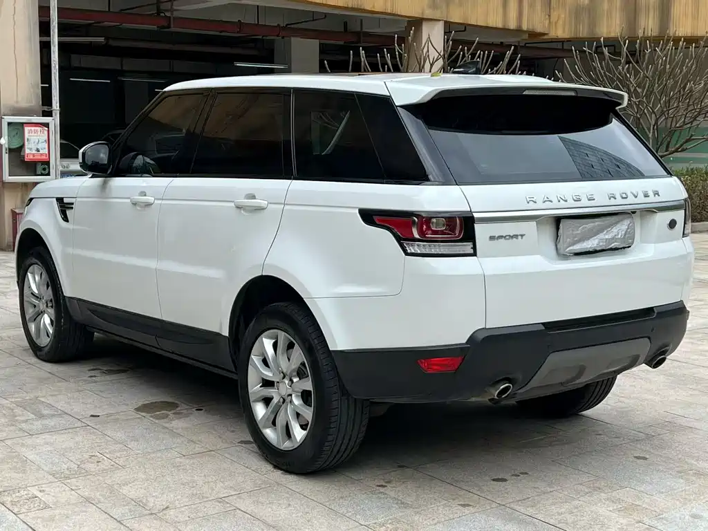 Land Rover Sport 2018 — фото 9